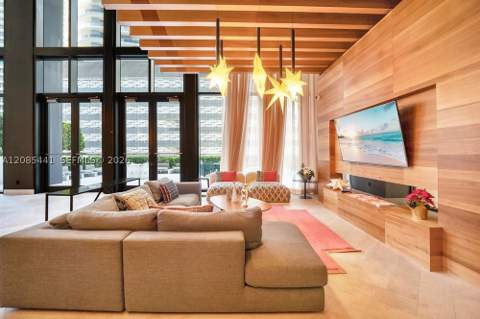 1010 Brickell Ave 1810, Miami FL - photo 8 of 35