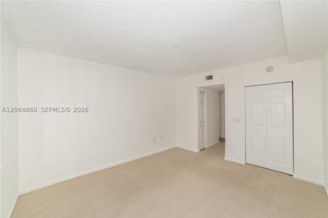 17150 N Bay Rd 2512, Sunny Isles Beach FL - photo 12 of 49
