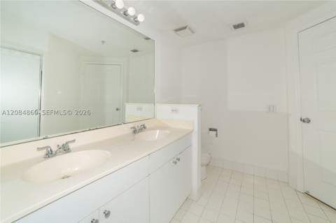 17150 N Bay Rd 2512, Sunny Isles Beach FL - photo 16 of 49
