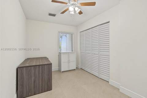 10711 SW 70th St, Miami FL - photo 13 of 39