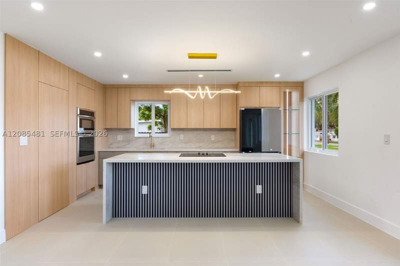 3 bedroom SingleFamilyResidence at 20120 SW 117th Ct, South Miami Heights Addn, Miami — photo 5