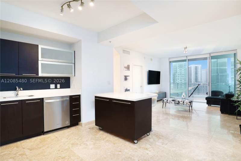 2 bedroom Condominium at 90 SW 3rd St 3002, Ivy Condo, Miami — photo 2