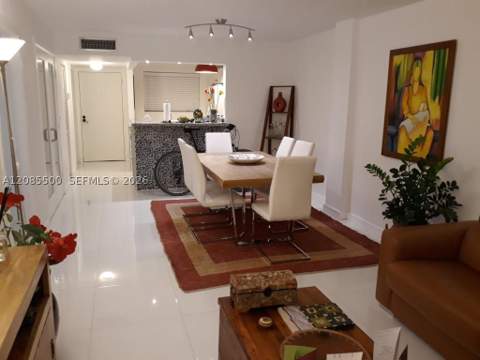 8100 Byron Ave 504, Miami Beach FL - photo 17 of 35