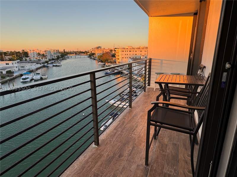 1 bedroom Condominium at 8100 Byron Ave 504, Byron Marina Condo, Miami Beach — photo 2