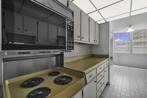251 174th Street 714, Sunny Isles Beach FL - photo 19 of 29