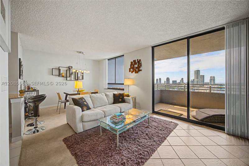 1 bedroom Condominium at 1330 West Ave 2412, The Waverly At South Beach, Miami Beach — photo 2
