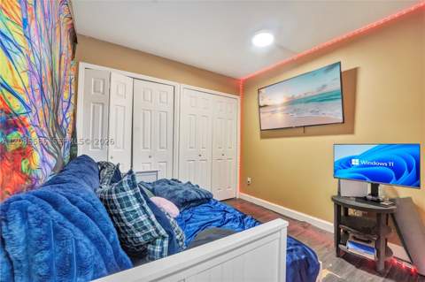 601 Ives Dairy Rd 105-8, Miami FL - photo 16 of 28