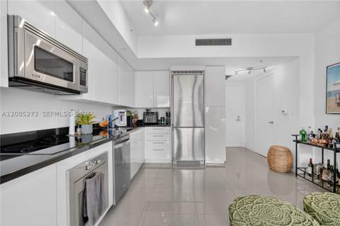 92 SW 3rd St 4407, Miami FL - photo 10 of 21