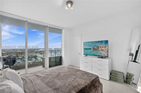 92 SW 3rd St 4407, Miami FL - photo 15 of 21