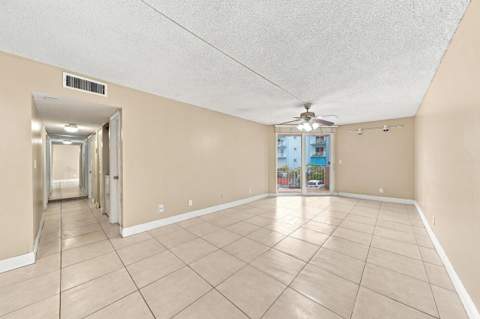 1750 W 46th Street 242, Hialeah FL - photo 11 of 34