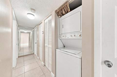 1750 W 46th Street 242, Hialeah FL - photo 13 of 34