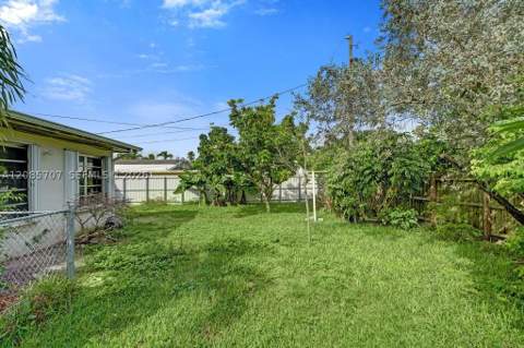 19731 Gulfstream Rd, Cutler Bay FL - photo 18 of 26