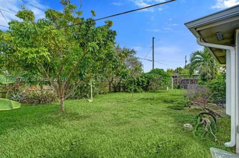 19731 Gulfstream Rd, Cutler Bay FL - photo 20 of 26