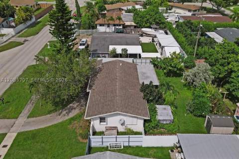 19731 Gulfstream Rd, Cutler Bay FL - photo 21 of 26