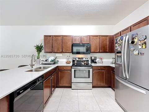 260 NW 109th Ave 206, Miami FL - photo 8 of 27