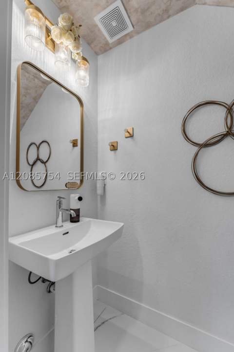 22712 SW 129th Ave, Miami FL - photo 14 of 42