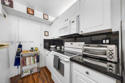 150 Ocean Lane Dr 2H, Key Biscayne FL - photo 16 of 39