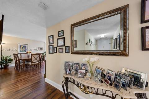 150 Ocean Lane Dr 2H, Key Biscayne FL - photo 18 of 39