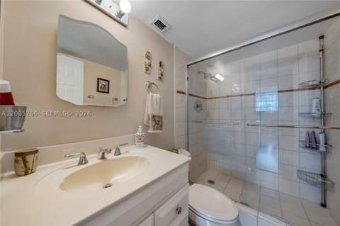 150 Ocean Lane Dr 2H, Key Biscayne FL - photo 19 of 39