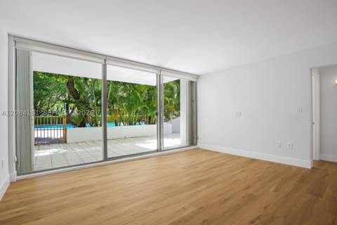 155 Ocean Lane Dr 103, Key Biscayne FL - photo 19 of 38