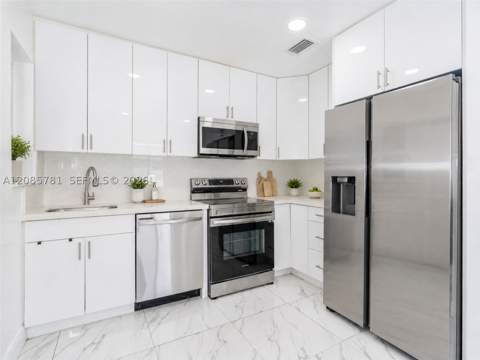 3375 SW 1st St, Miami FL - photo 17 of 48