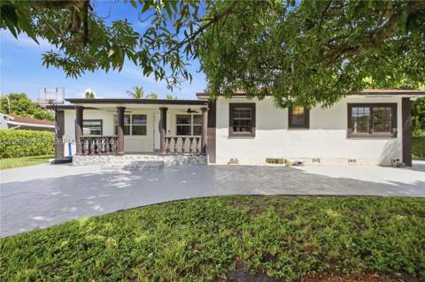 65 NW 118th St, Miami FL - photo 7 of 57