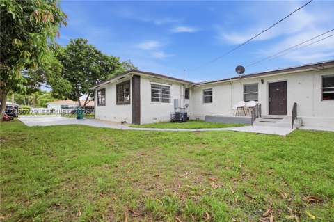 65 NW 118th St, Miami FL - photo 8 of 57
