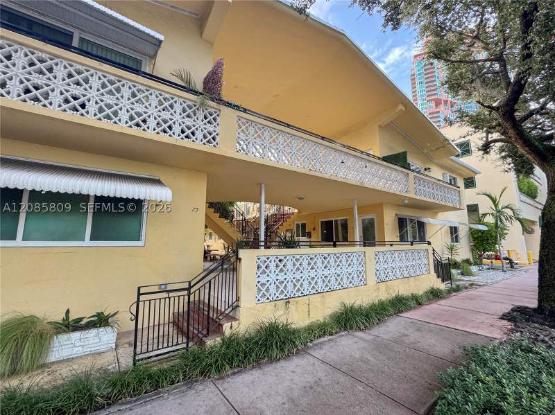 1 bedroom Condominium at 75 Washington Ave 20, Golden Dreams Condo, Miami Beach — photo 2