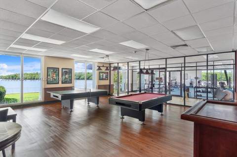 500 Bayview Dr 1920, Sunny Isles Beach FL - photo 23 of 32
