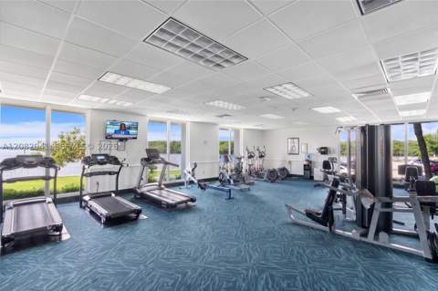 500 Bayview Dr 1920, Sunny Isles Beach FL - photo 24 of 32