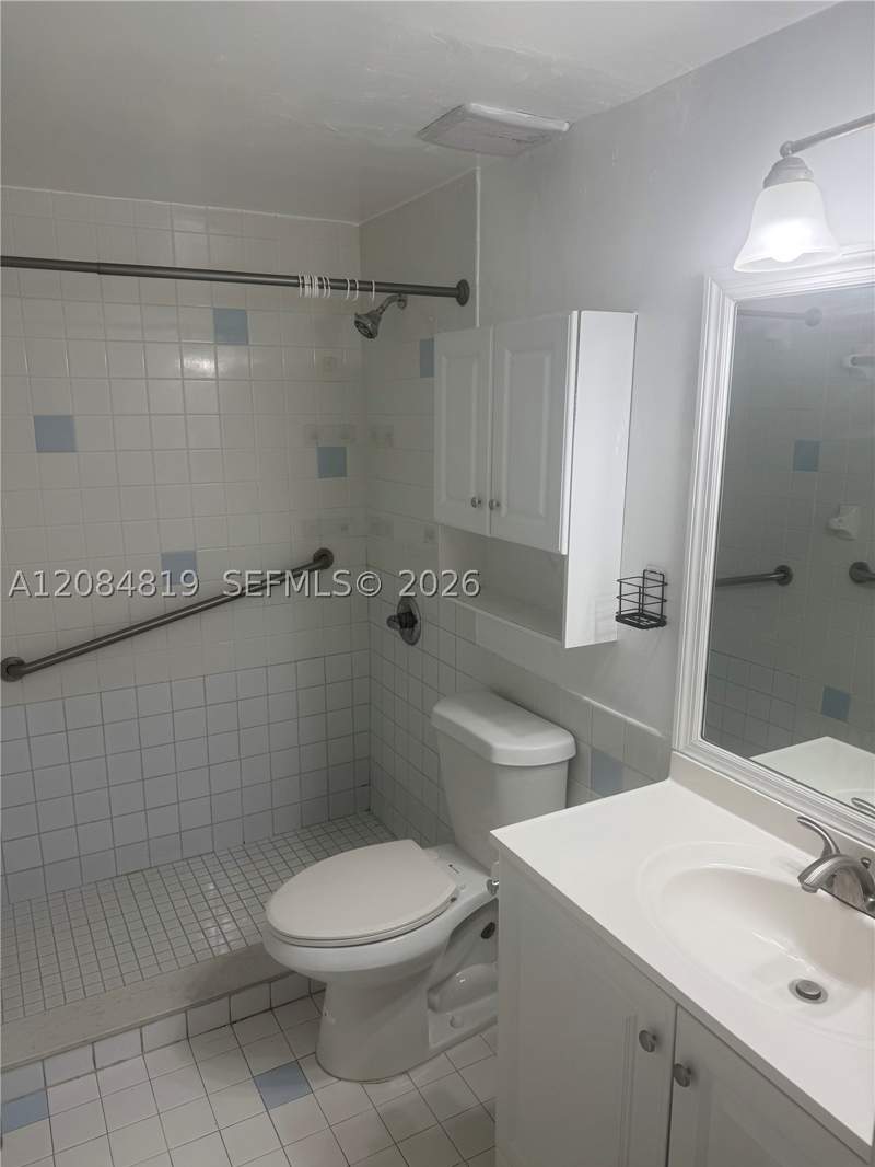 2 bedroom Condominium at 7810 Camino Real i-306, Village Of Kings Creek Co, Miami — photo 3