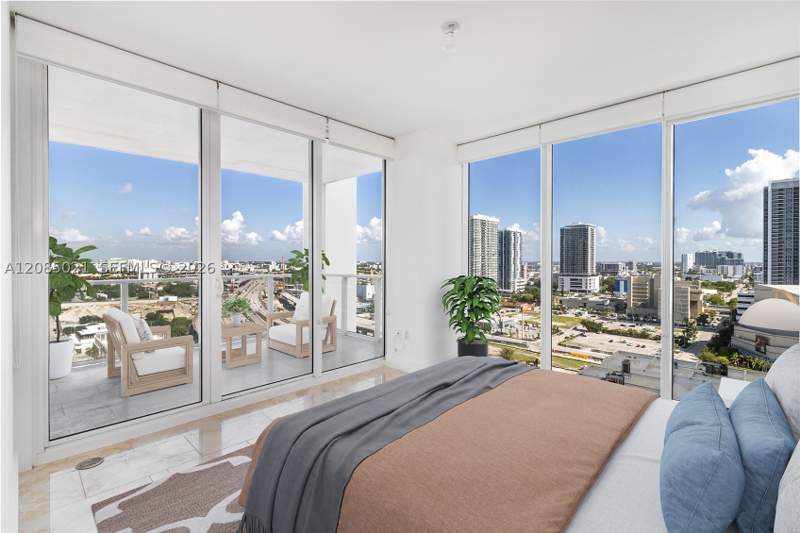 2 bedroom Condominium at 1040 Biscayne Blvd 1806, Ten Museum Pk Residential, Miami — photo 2