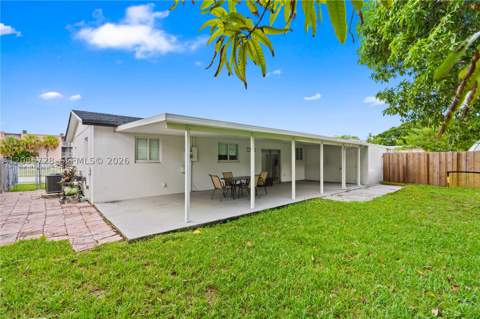 19900 SW 114th Ave, Miami FL - photo 21 of 38