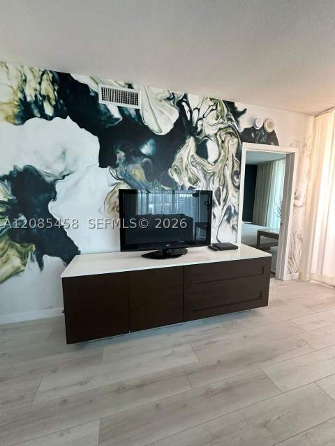 17315 Collins Ave 2006, Sunny Isles Beach FL - photo 8 of 25