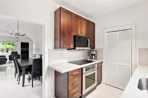 2366 SW 10th st, Miami FL - photo 14 of 44