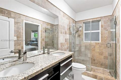 2366 SW 10th st, Miami FL - photo 16 of 44