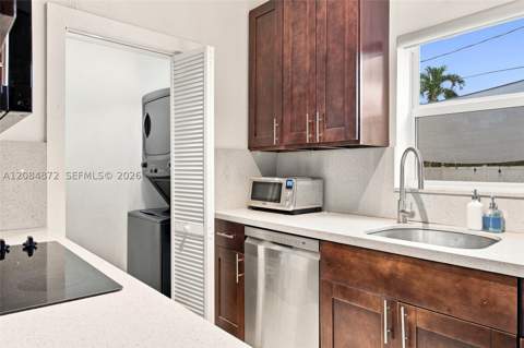 2366 SW 10th st, Miami FL - photo 19 of 44