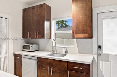 2366 SW 10th st, Miami FL - photo 20 of 44