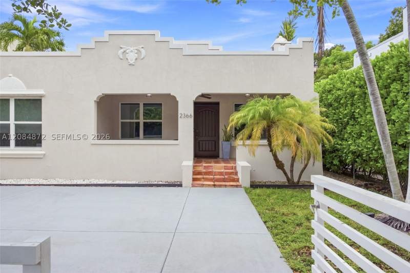 3 bedroom SingleFamilyResidence at 2366 SW 10th st, Bryan Park, Miami — photo 5