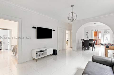 2366 SW 10th st, Miami FL - photo 8 of 44