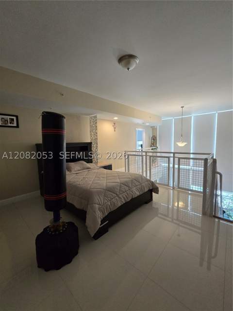 244 Biscayne Blvd 652, Miami FL - photo 9 of 19