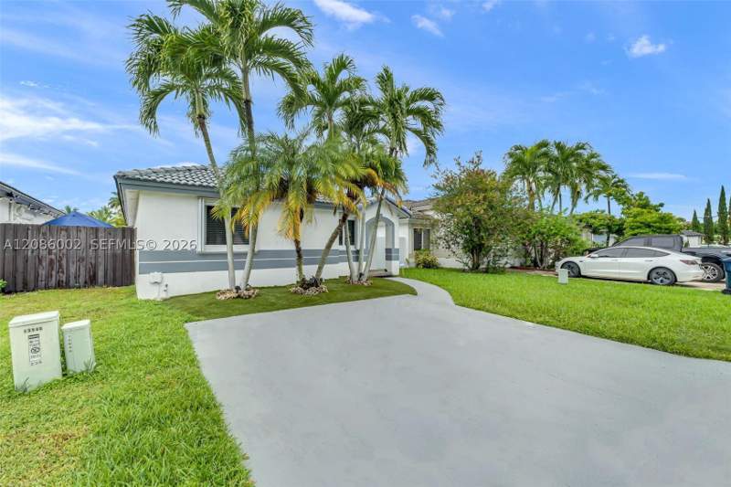 3 bedroom SingleFamilyResidence at 13936 SW 151st Ave, Brightons Meadow Landings, Miami — photo 5