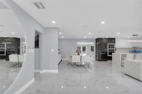 19245 SW 188th St, Miami FL - photo 8 of 48