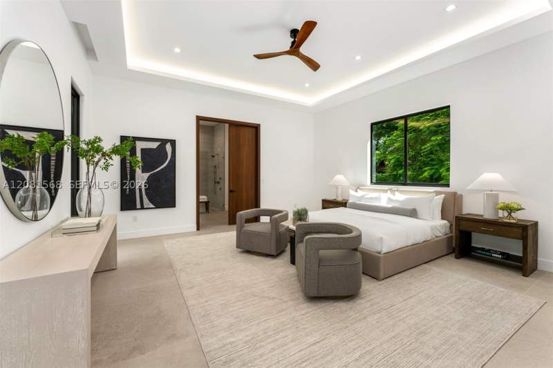 6 bedroom SingleFamilyResidence at 9475 SW 117th Ter, Hawley Heights, Miami — photo 4