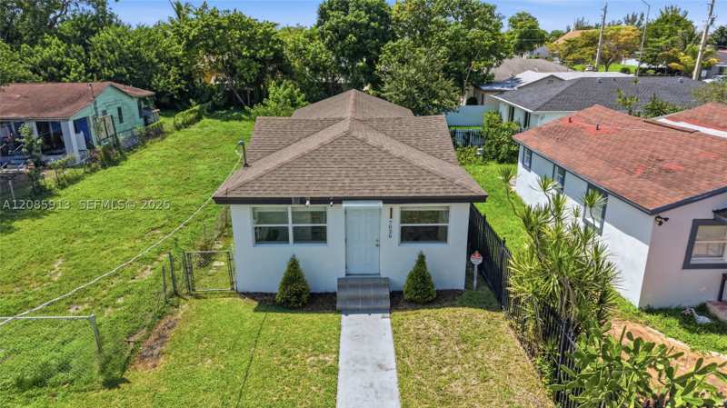 3 bedroom SingleFamilyResidence at 7026 NW 21st Ave, Para Villa Heights, Miami — photo 1