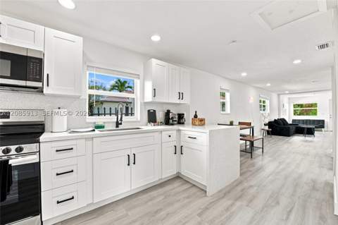 7026 NW 21st Ave, Miami FL - photo 15 of 42