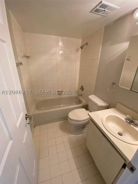 12241 SW 16th Ter K105, Miami FL - photo 21 of 30