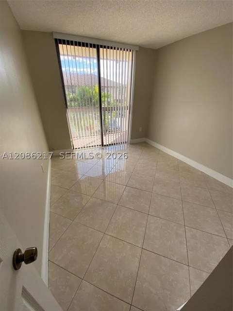 12241 SW 16th Ter K105, Miami FL - photo 24 of 30