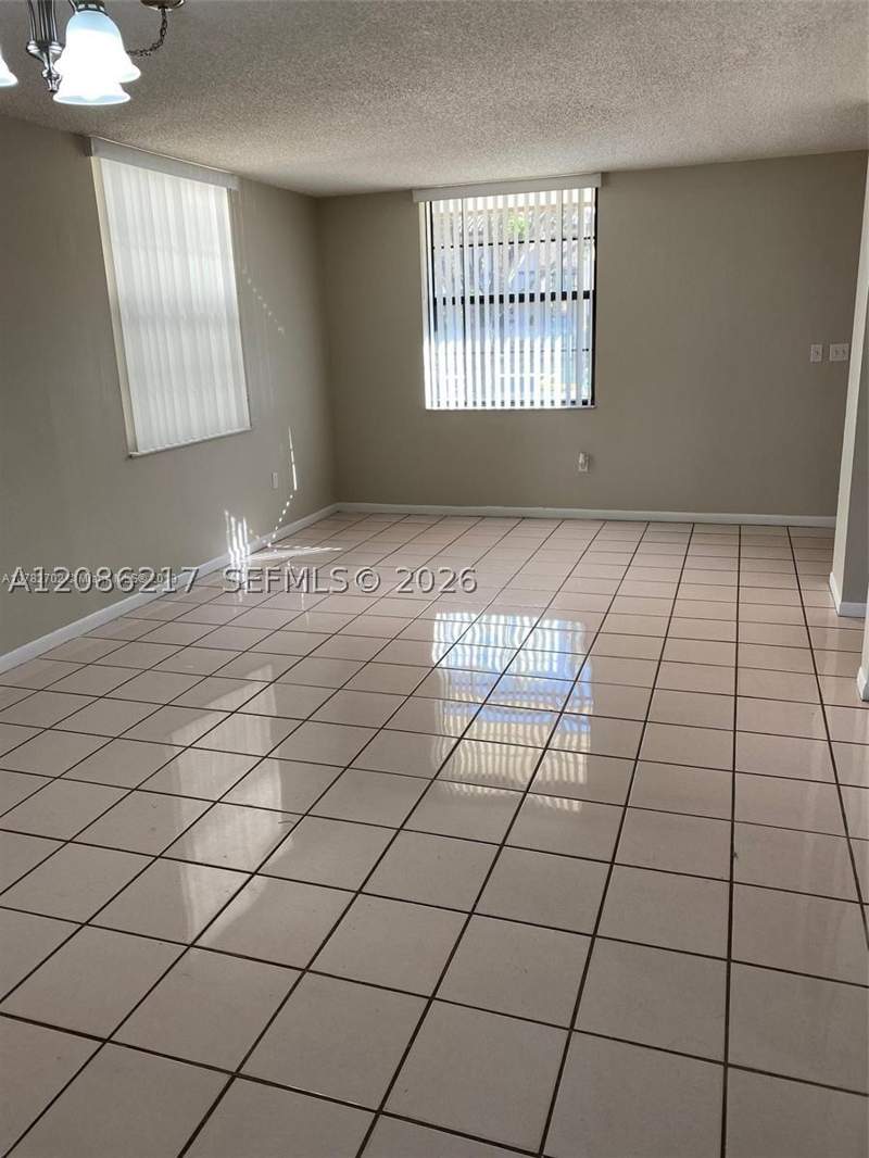 3 bedroom Townhouse at 12241 SW 16th Ter K105, New Paseos Castellanos Co, Miami — photo 4