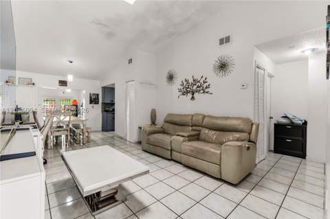 22 NW 108th Ct, Miami FL - photo 14 of 20